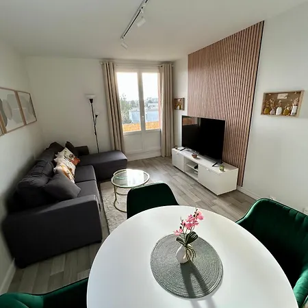 Cocon Cosy Verdoyant - Free Private Parking, Breakfast, Wifi, Netflix Caen