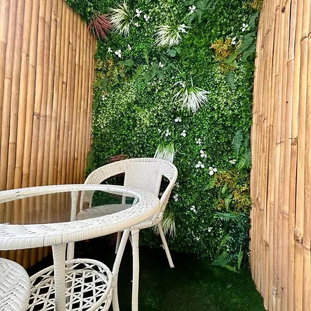 Cocon Cosy Verdoyant - Private Parking 凯恩