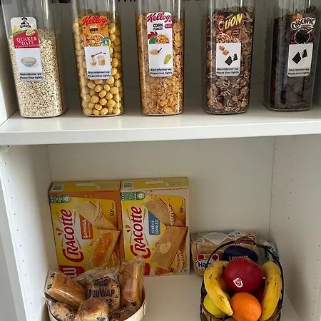 Cocon Cosy Verdoyant - Free Private Parking, Breakfast, Wifi, Netflix Appartamento Caen